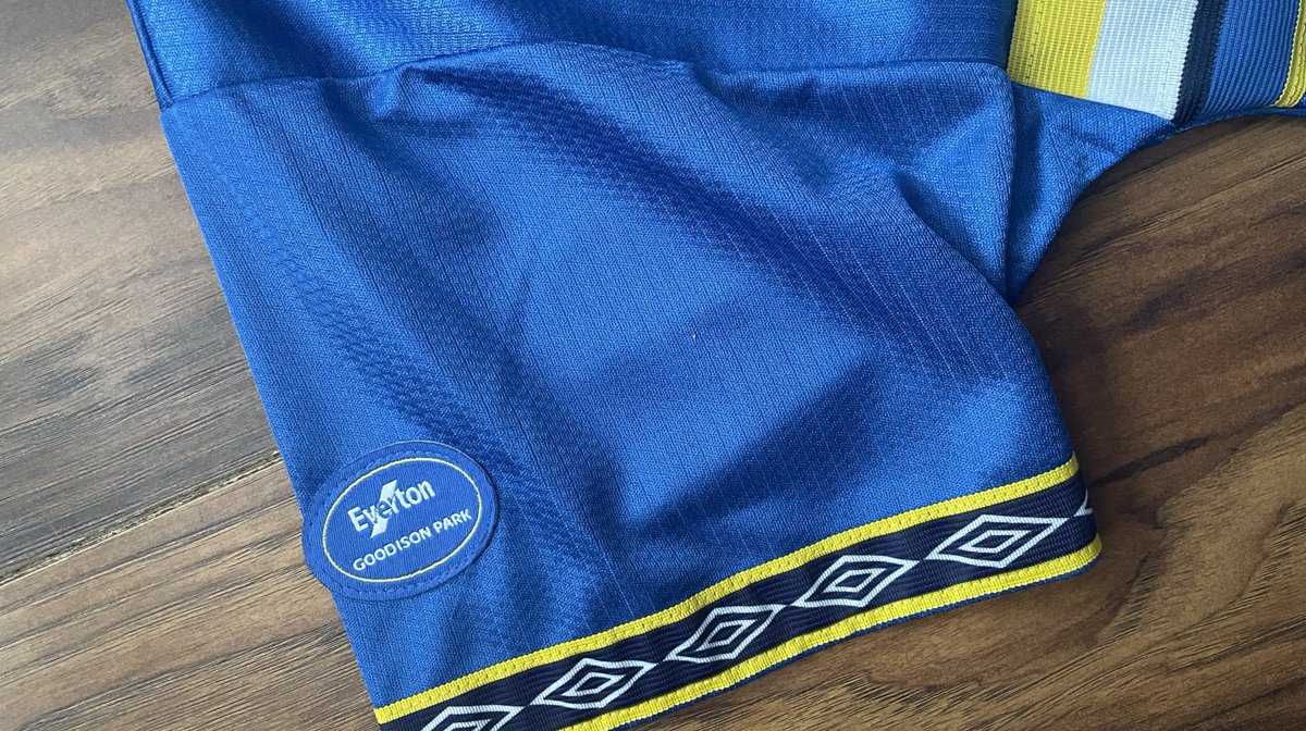 Prototype of our 1997 home shirt🔵🟡