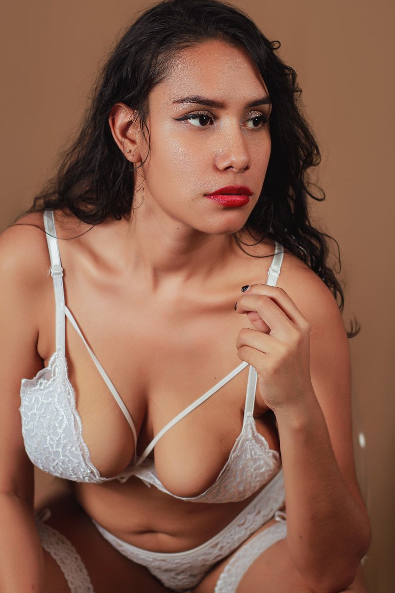 PilarJonnes's tweet photo. 🔥⚡ hey come and suck all my milk
.
.
.
#stripchat #strpchatlive #stripchatmodel
my link https://t.co/GQ2WgAtCCq https://t.co/tiUE3LnEMe