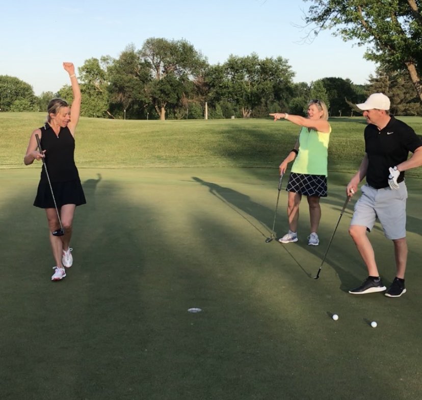 echoproshop's tweet photo. Another beautiful Friday evening for our couples twilight! Great turn out for our ‘Jimmy Buffett’ themed event. Always a fun atmosphere here at the club! Thank you to everyone who came out and enjoyed the golf course and food! Our next twilight is June 17th, sign up on ForeTees! https://t.co/uo6D8m0Zll