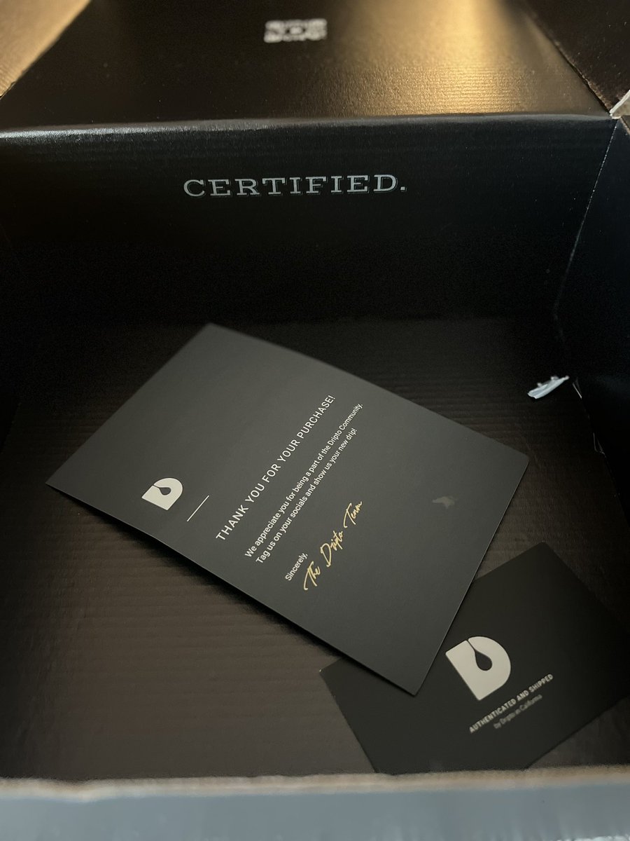 stonkhat's tweet photo. Just got my Drip Grails in the mail, honestly got here in like 2 days. Onwards and upwards!!! First e-commerce store built from the ground up for blockchain 🔥💧🔥💧🔥@driptotoken #getreal #buildinabear https://t.co/5DzNHvQsrN