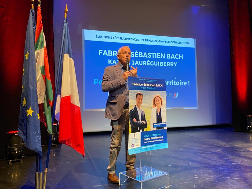 Max Brisson (@max_brisson) on Twitter photo 📍Merci à <a href="/claudeolive/">CLAUDE OLIVE</a>, maire de Anglet, pour son soutien à Fabrice-Sebastien Bach. Claude ouvre la réunion de soutien au candidat <a href="/lesRepublicains/">les Républicains</a>, <a href="/LesCentristes_/">Les Centristes</a> <a href="/UDI_off/">UDI</a> le candidat d’union de la droite et du centre dans la 6ème circonscription des Pyrénées-Atlantiques. 📍Merci à <a href="/claudeolive/">CLAUDE OLIVE</a>, maire de Anglet, pour son soutien à Fabrice-Sebastien Bach. Claude ouvre la réunion de soutien au candidat <a href="/lesRepublicains/">les Républicains</a>, <a href="/LesCentristes_/">Les Centristes</a> <a href="/UDI_off/">UDI</a> le candidat d’union de la droite et du centre dans la 6ème circonscription des Pyrénées-Atlantiques.
