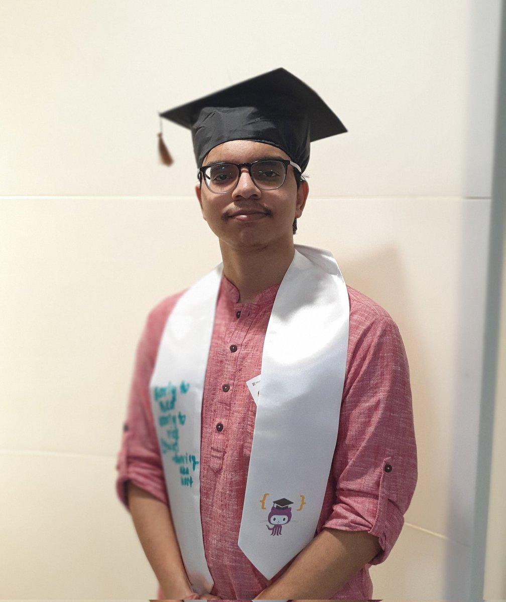 AdityaTripathiD's tweet image. Finally my first IRL event ✨ GitHub Graduation Delhi '22 🎓
Thanks 🎉 @GitHubEducation @github and also @join2manish @siddharth_hacks @dwvicy @ojasvikhurana @saumya1singh
#GitHubGraduation #GitHubEducation #GitHubStudent
