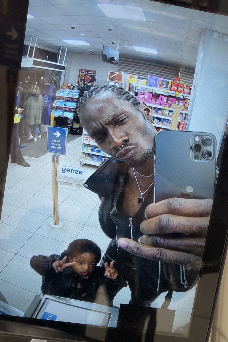 AdonisBosso's tweet photo. Panic at the Tesco https://t.co/jh6ysu79rf