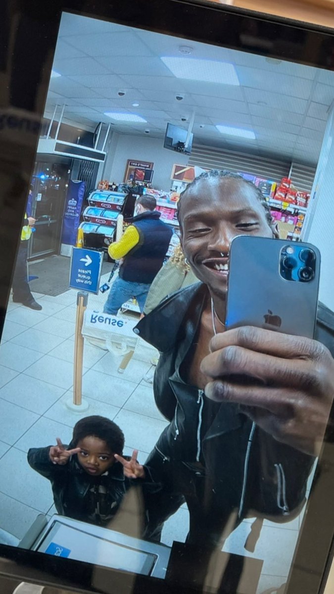 AdonisBosso's tweet photo. Panic at the Tesco https://t.co/jh6ysu79rf