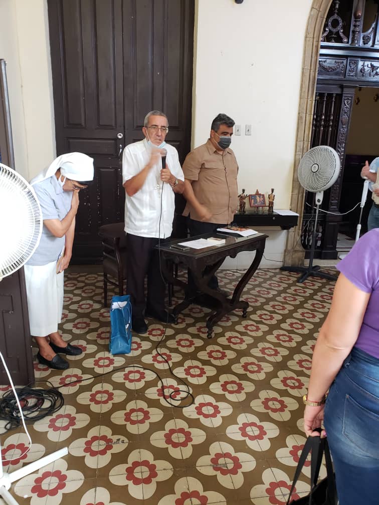kerigmaCuba's tweet photo. Con la bendición de nuestro Obispo Domingo, concluye el encuentro de las comisiones pastorales ❤️ https://t.co/WADtEj6aW7