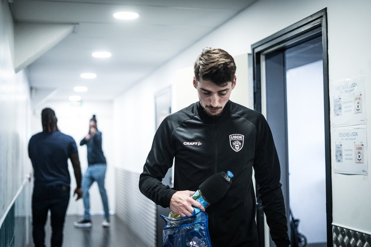 USDKDunkerque's tweet photo. C'est la der' de la saison aux Stades de Flandres ! 💙🖤
#DUNCHA dans 20 minutes sur LNH TV et la Page Facebook du club ! https://t.co/swWa2Rfz9B