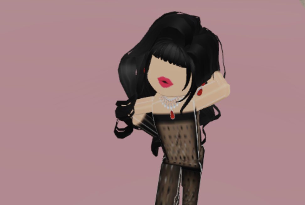 TheMetGalaRBLX's tweet photo. LONIE MARAJ HAS ARRIVED #RobloxMetGala #MetCamp #Roblox https://t.co/xNIjK4ee75