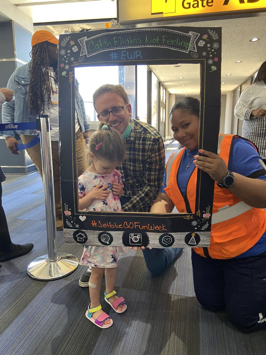 Rozaybmw's tweet photo. @JetBlue @HelloJetBlue #ewr #jetblueAOfunweek
#jetblueGOfunweek
#jetblueEWR https://t.co/5ulPK0bHXE