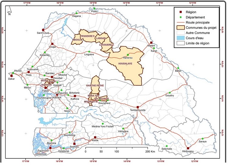 FAOSenegal's tweet image. Le projet #RIPOSTES intervient dans 2⃣zones pour améliorer leur couverture forestière🌱🌱

📍Zone sylvopastorale: Louga &amp;amp; Matam sur tracé #GrandeMurailleVerte 
📍Bassin arachidier: Fatick &amp;amp; Kaffrine
🗓️ 2⃣0⃣2⃣1⃣-2⃣0⃣2⃣5⃣

#PSE_Vert #GreenGreatWall #JourneeMondialedelenvironnement
