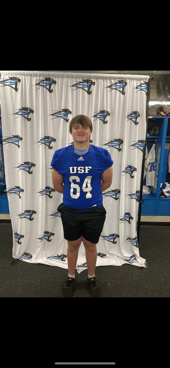 byerly_reece's tweet photo. After a great visit and talk with coaches I am blessed to have received an offer from the University Of Saint Francis.(Fort Wayne) Thanks to @USF_Sherman for making it happen and for a great time. #GoCourgars https://t.co/6c7ukR7jlN