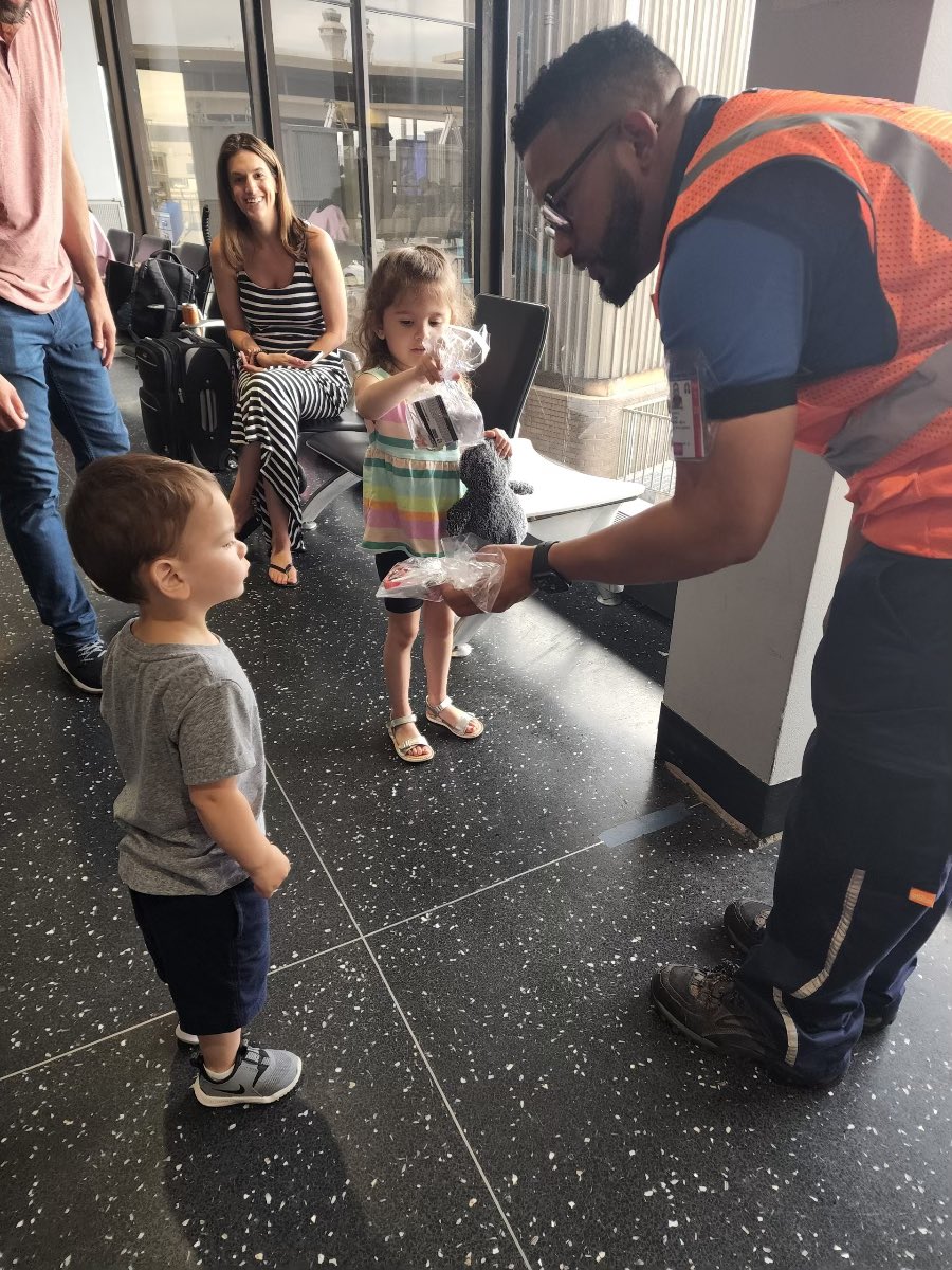 Rozaybmw's tweet photo. #jetblueAOfunweek
#jetblueGOfunweek
#jetblueEWR
@HelloJetBlue
@JetBlue https://t.co/6REUYB2IYm