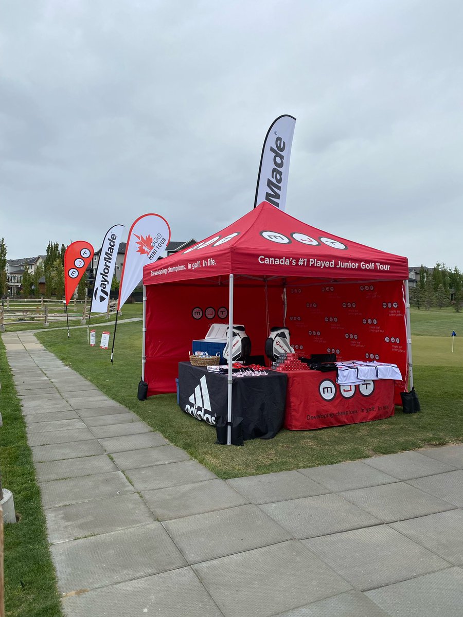 maplejt's tweet photo. Today in Calgary, AB....

Golfers are teeing off at the MJT Mini Tour at @BlueDevilGolf1  #MapleJT 

Good luck everyone! https://t.co/obvsrzhIk0