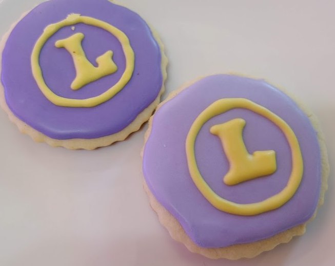 YellowVestGuy's tweet photo. Picked up a few cookies from the @PtboLions on the way out of #CapableCon. Look how cute those are and they support the great work the Lions do in our community!
https://t.co/hG0XLlnUdp
2/4 🌇 https://t.co/pvpyd9j0HJ