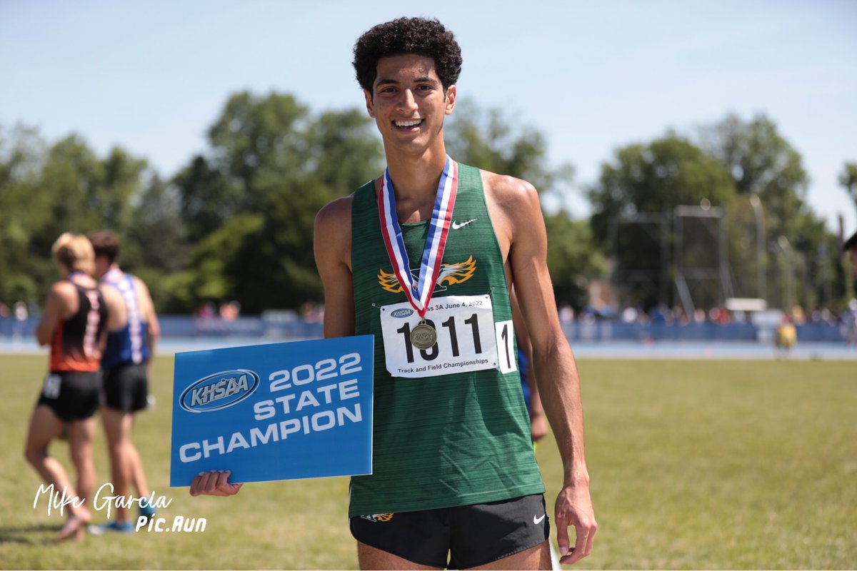 StXTigersXCTF's tweet photo. Sami Hattab - STATE CHAMPION x2 in the 1600m & 3200m!! 🏆🏆
#stxtf #stxxc #wearestx #belong #leavenodoubt #khsaa https://t.co/UETRrYb6Ua