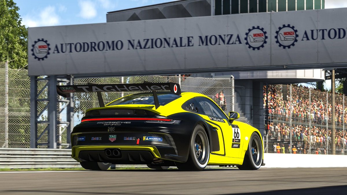 PorscheRaces's tweet photo. #PESC – It’s #911GTCup again for the All-Stars at #Porsche @TAGHeuer Esports Supercup by @iRacing at the final round of the season at #Monza 

Top 5 in Qualifying: 
1️⃣ @laurinheinrich_  
2️⃣ @CaseyKirwan23 
3️⃣ #Quirkitized 
4️⃣ @emree_ree
5️⃣ @borja_zazo

📺: https://t.co/scK01FIIdk https://t.co/M4mYsFqkkE