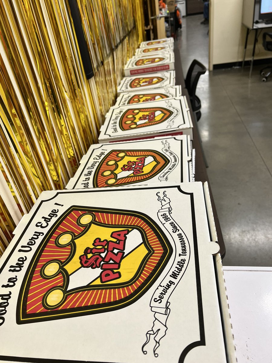 At ClarksVegas it’s, “The 60ies” day! Having fun with the Team and customers! They surprised me with my Favorite Pizza, SIR Pizza! I’m so blessed! #RetirementCountDown @AndreaMcTHD <a href="/chrisdysonthd/">chris dyson</a> @njr2408 <a href="/SheCallsMeApril/">Angel()</a>