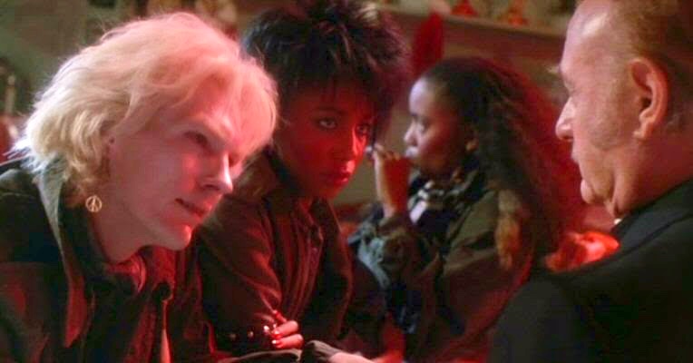 EugWSerra's tweet photo. On July 18, 1986, Vamp was released! #Vamp #GraceJones #ChrisMakepeace #RobertRusler #DedeePfeiffer #GeddeWatanabe #SandyBaron #BillyDrago #GregCannom https://t.co/XKCTJ1aCk7