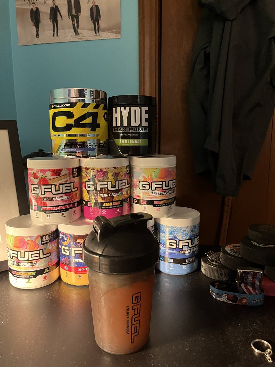 _Rbxy's tweet photo. Guava and star fruit 👌🏻@GFuelEnergy https://t.co/q7UBGjNfOZ