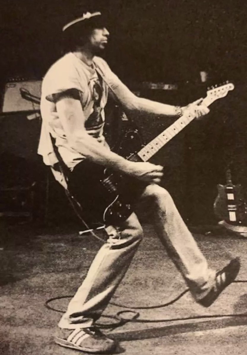 denajag's tweet photo. @officialKeef #Saturday #RollingStones #KeithRocks https://t.co/iRJ8bsanb1