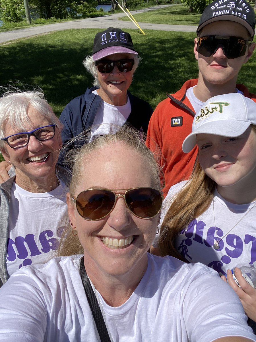 MrsHoltEES's tweet photo. Quinte area Walk to End ALS was today and it was perfect. My team surpassed our fundraising goal and so did our local area 💜 #holt2122 #alscanada #ALS #WalktoEndALS #letsbeatthisdisease @alswalkquinte @ALSCanada https://t.co/pxdJEmlVYW