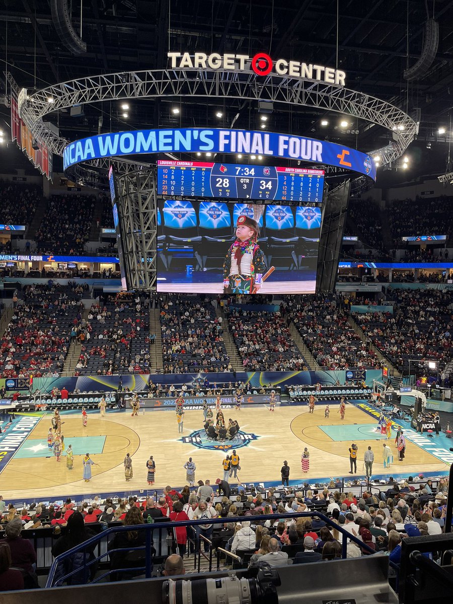 IndigAthAdv's tweet photo. Hard to believe it’s been 2 months since we #Indigenized the Women’s Final Four @MarchMadnessWBB @MeetMinneapolis
Reminisce with us on the latest episode of the @Cr3ativeN8ive podcast 🎧
https://t.co/WHyXnu87xp https://t.co/sTGqm3m9m7