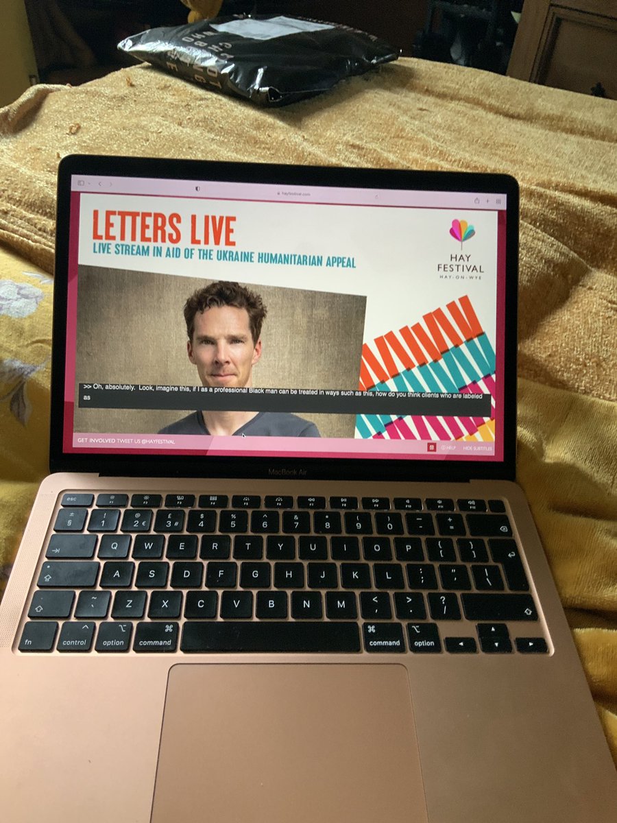 Misspjade's tweet photo. Got my ticket to live letters tonight and I can’t see it! 😭😭 have tried it on various internet browsers and no such luck! No sound no picture nothing! I’m absolutely gutted. @hayfestival https://t.co/FTxty1cTFA