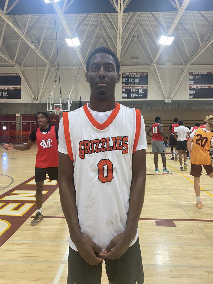 2023 6’5 Dylan Swillis (Central/Fresno) has had it going from deep <a href="/ClovisWestBask1/">Clovis West Boys Basketball</a> Summer Tourney! Improved accuracy &amp; form on 3 ball, dominant on the boards, wingspan 2 alter shots @ the rim, enough handle 2 push tempo, &amp; good hands around the rim. Team high 17pts! <a href="/0Ebo2/">ExElite</a>