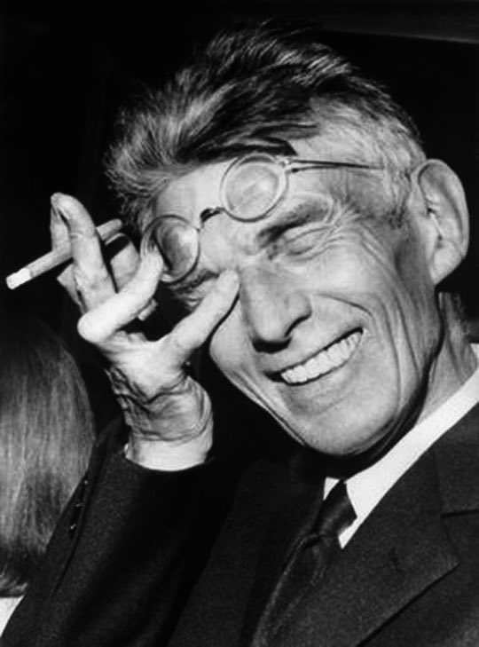 MemoriaFreidel's tweet photo. “Nada es más divertido que la infelicidad, esto es la cosa más cómica del mundo”
#SamuelBeckett
#MemoriaFreidel
#Matacandelas
@Pequeno_TeatroM
@teatrolahora25
@TeatroPopularM
@LaPatafisica
@la_pascasia
@Teatropablot
@BaldomeroPessoa
@SenalMemoria
@RTVCco
@ccultural_artes https://t.co/CB99w8RwOI