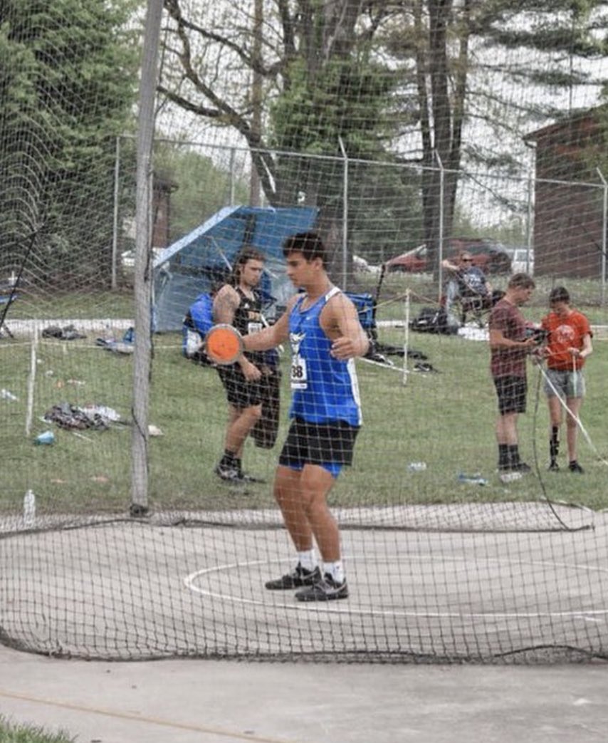 Lexington Catholic T&F tweet media