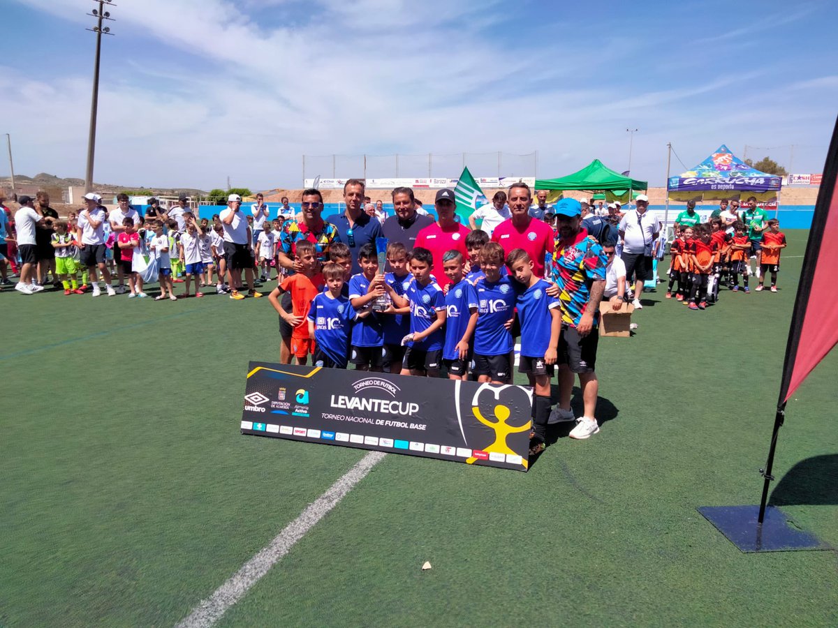 Antes del inicio del partido se les rendirá un homenaje a nuestros Prebenjamines subcampeones de la <a href="/LevanteCup/">Levante Cup</a>