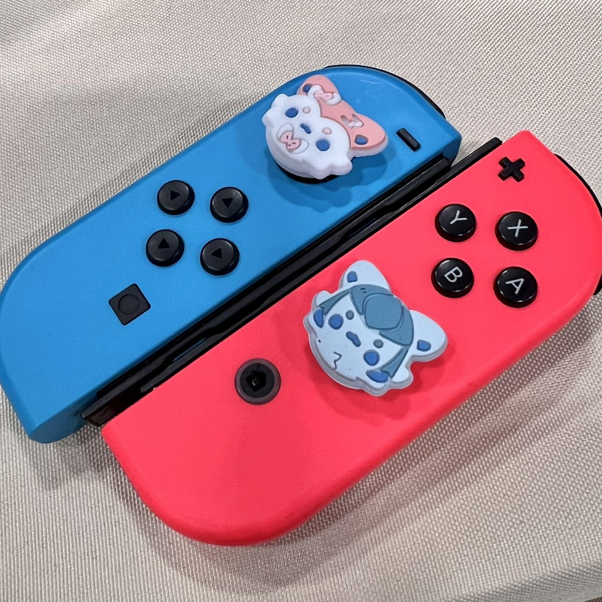 mousususususususu tweet media