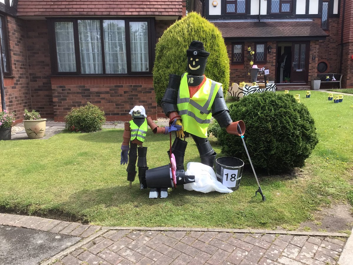 niallodonn's tweet photo. Carr Gate flowerpot festival yesterday and today 3/4 June https://t.co/7P1JSMoD0B