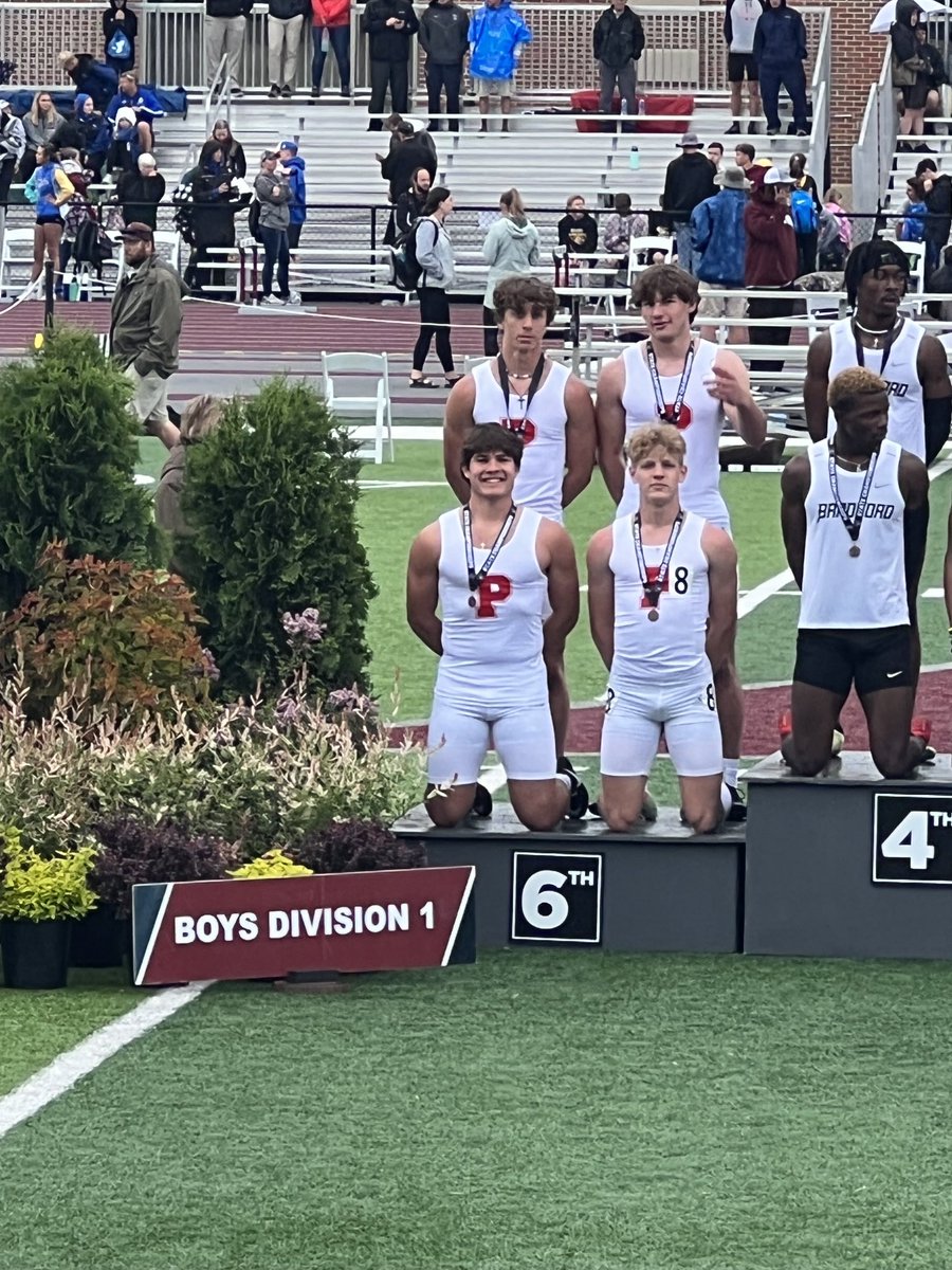 ⁦<a href="/andrewjjones26/">Andrew Jones</a>⁩ Borckmann Ciesielczyk and ⁦<a href="/haupert_luke/">Luke Haupert</a>⁩ finish out our weekend as 4x100m relay medalists!!! Great season boys!