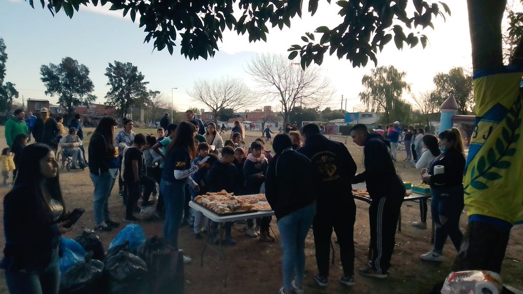 mp_xeneize's tweet photo. Más fotos de la linda jornada de hoy! https://t.co/rrEnJfZEfI