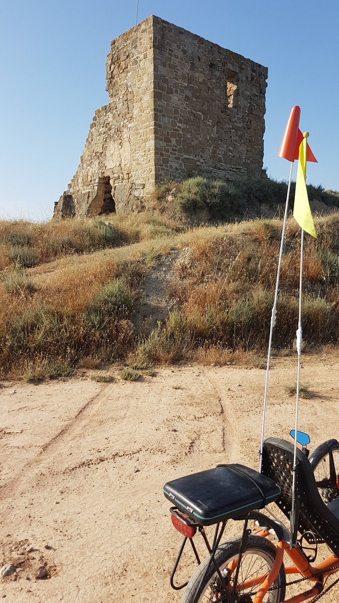 froilancan's tweet photo. #CastellDeGimenells #RecumbentTrike #recumbent #trike https://t.co/tLLdJir7eJ