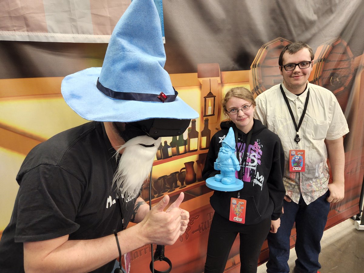 MadGoblinGaming's tweet photo. Two thumbs up 👍👍 for Grace - she SLAYED some orc today ⚔️ 🙌

#popcon2022 
#tabletopwarriorsVR https://t.co/x91SBTN9bD