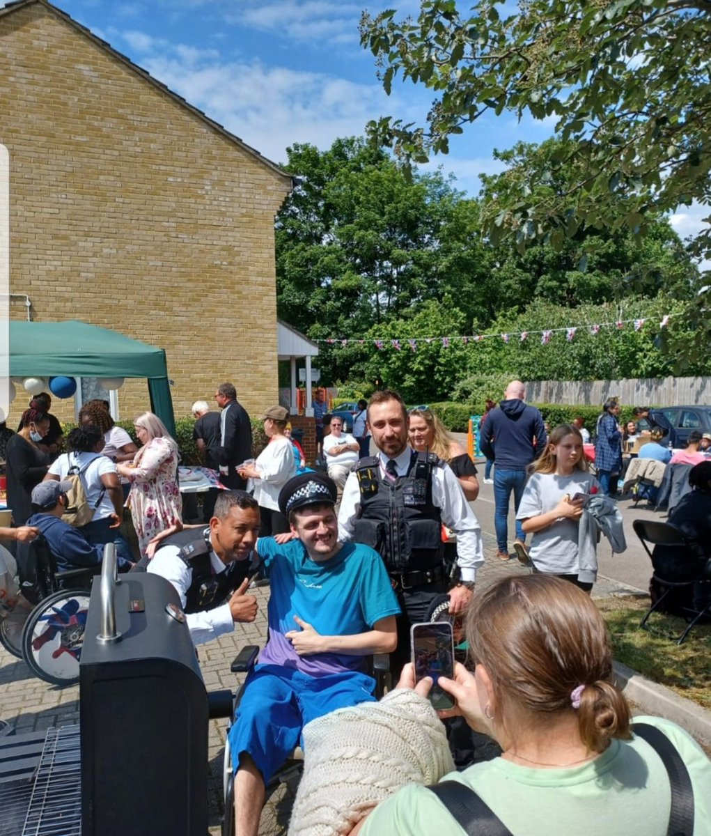 Great day celebrating the platinum jubilee with a great turn out <a href="/Certitude/">Certitude.London</a> Finney lane Hounslow