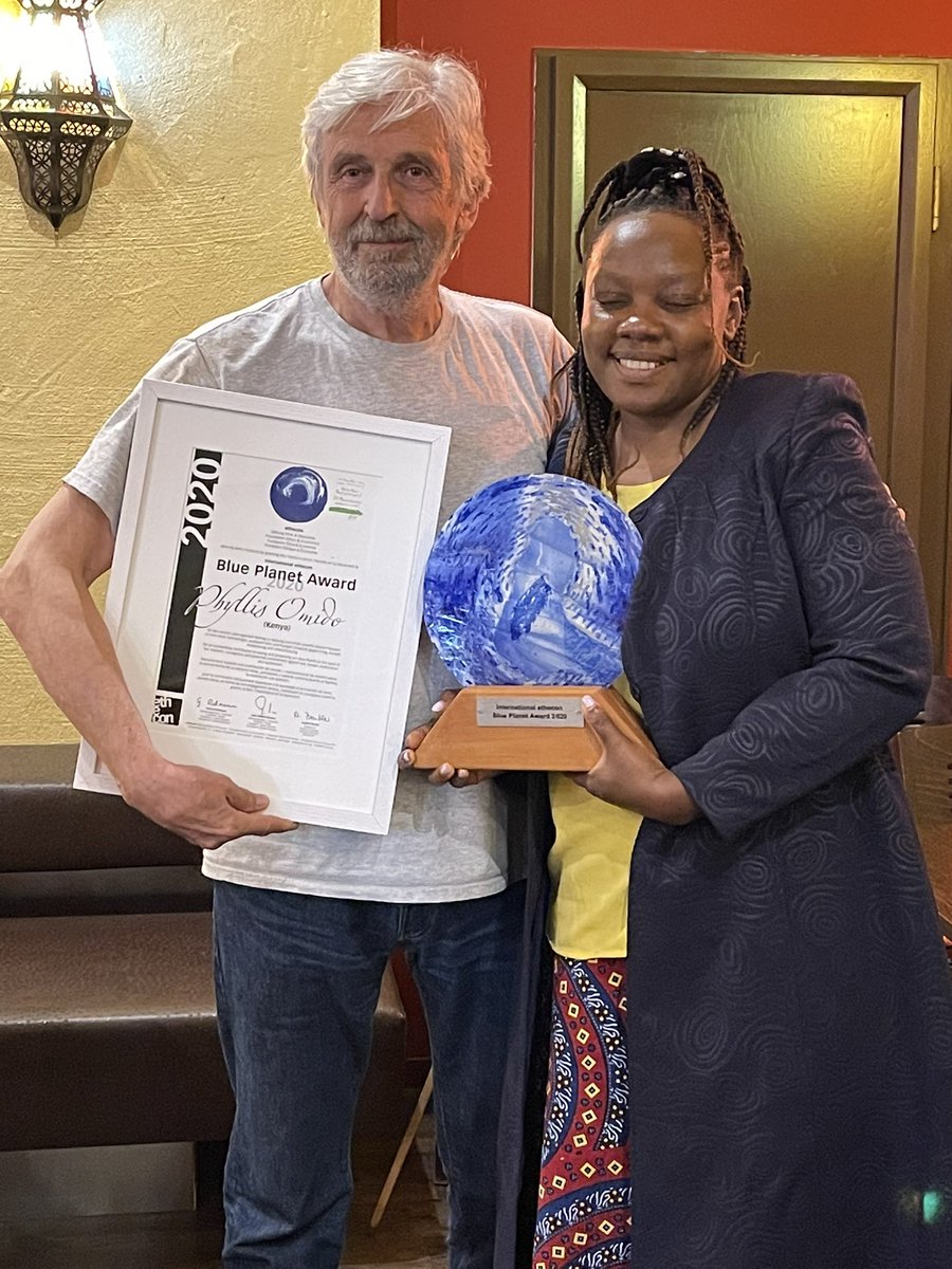 phyllis_omido's tweet photo. Finally received the 2020 @etheconstiftung  blue planet award #Owinouhuru #Lützerath https://t.co/6ubrKXxrke