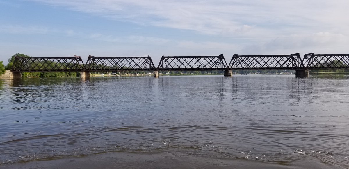 Sterling_SCI's tweet photo. Sterling, IL area train bridge from river view.   ... enjoy boating?  We have positions open, looking for some great people!  https://t.co/H2cSJpQi8G https://t.co/dSuiRlfgBN