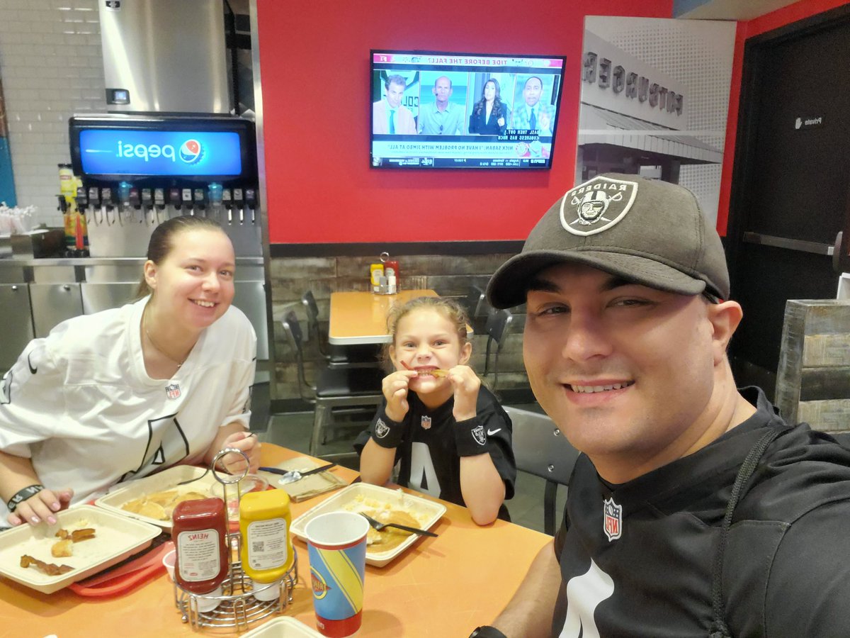 AmodeoCCS's tweet photo. @CrosbyMaxx Bro #GirlDad in full swing bro. #TeamAmodeo #BuildYourLegend #Raiders https://t.co/jGqiPbsRwR