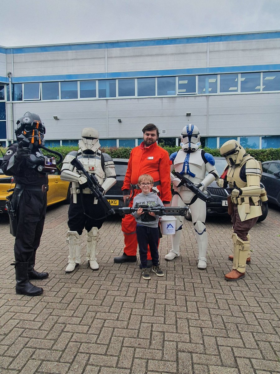 JoMcclaren's tweet photo. Great morning at the #mkcomiccon at the @ridgewaycentre 🦸‍♂️🦸‍♀️

@Central_Exhibit #miltonkeynes #filmandcomiccon https://t.co/N6a1UERr3M