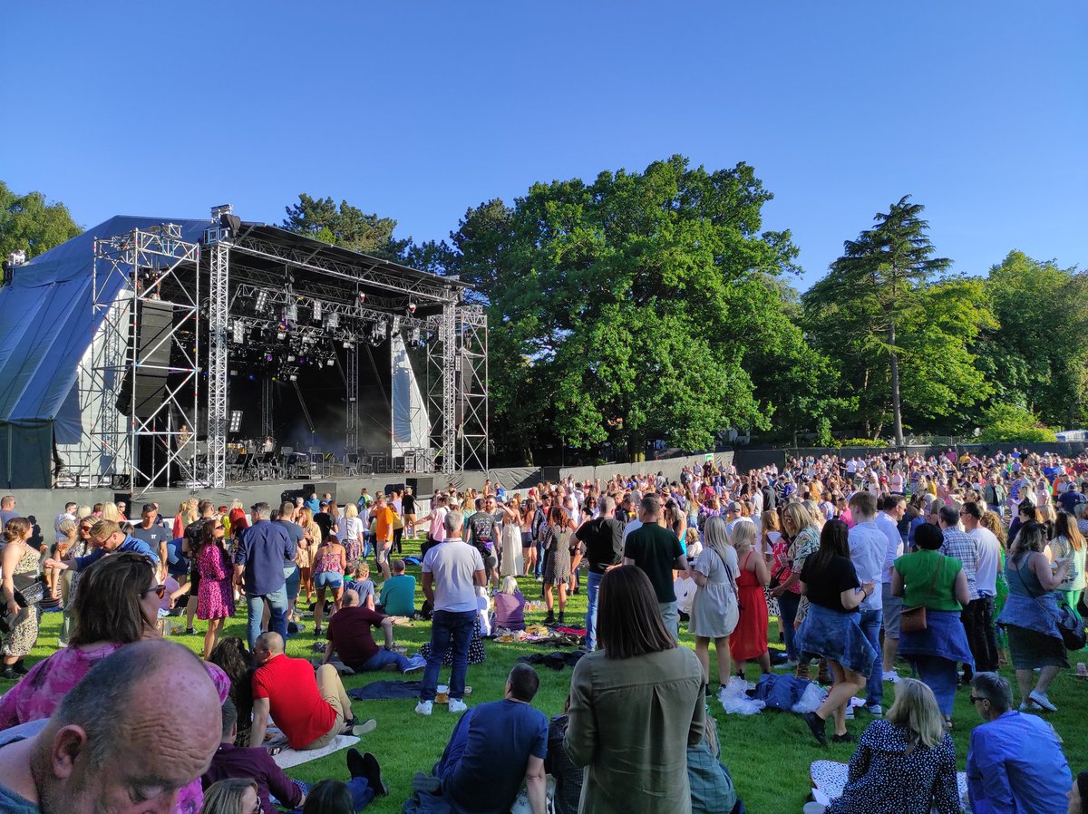 LindaFStewart's tweet photo. Perfect evening at #theclassical! https://t.co/FZvvlOybgo