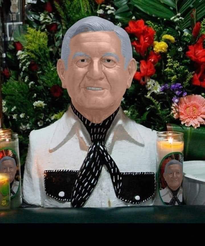 Humor de sábado: Circula en redes este San Andrés, el nuevo Patrón del Narco. Protector y defensor de capos, sus hijos, sicarios y demás "seres humanos" de las bandas criminales.