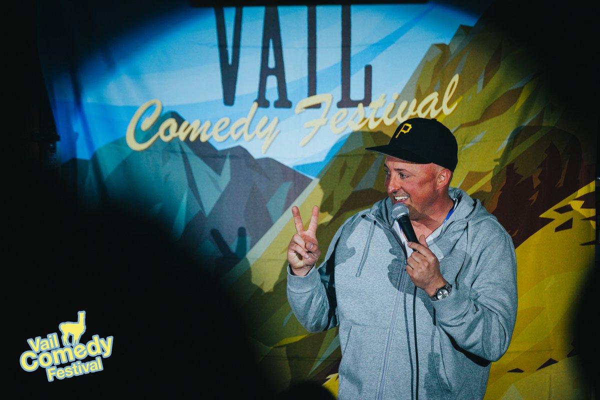 vailcomedyfest's tweet photo. Flashback to Senneca Stone @senneca_stone Performing at Vail Comedy Festival 2022 Venue, Bridge Street Bar. #comedyfest #comedyfestivals #comedyfestival #vailcomedyfestival #vailcomedy #memorialday2022 #comediansincolorado https://t.co/SjiDAAdzgs