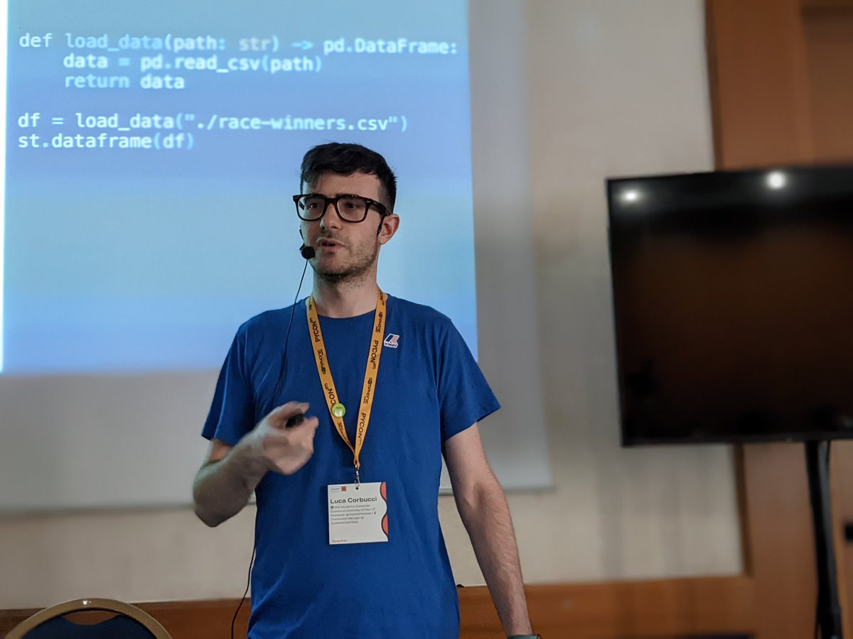 What a great emotion to be on the stage of <a href="/pyconit/">PyCon Italia</a>! 
Can’t still realise that it really happened 😆