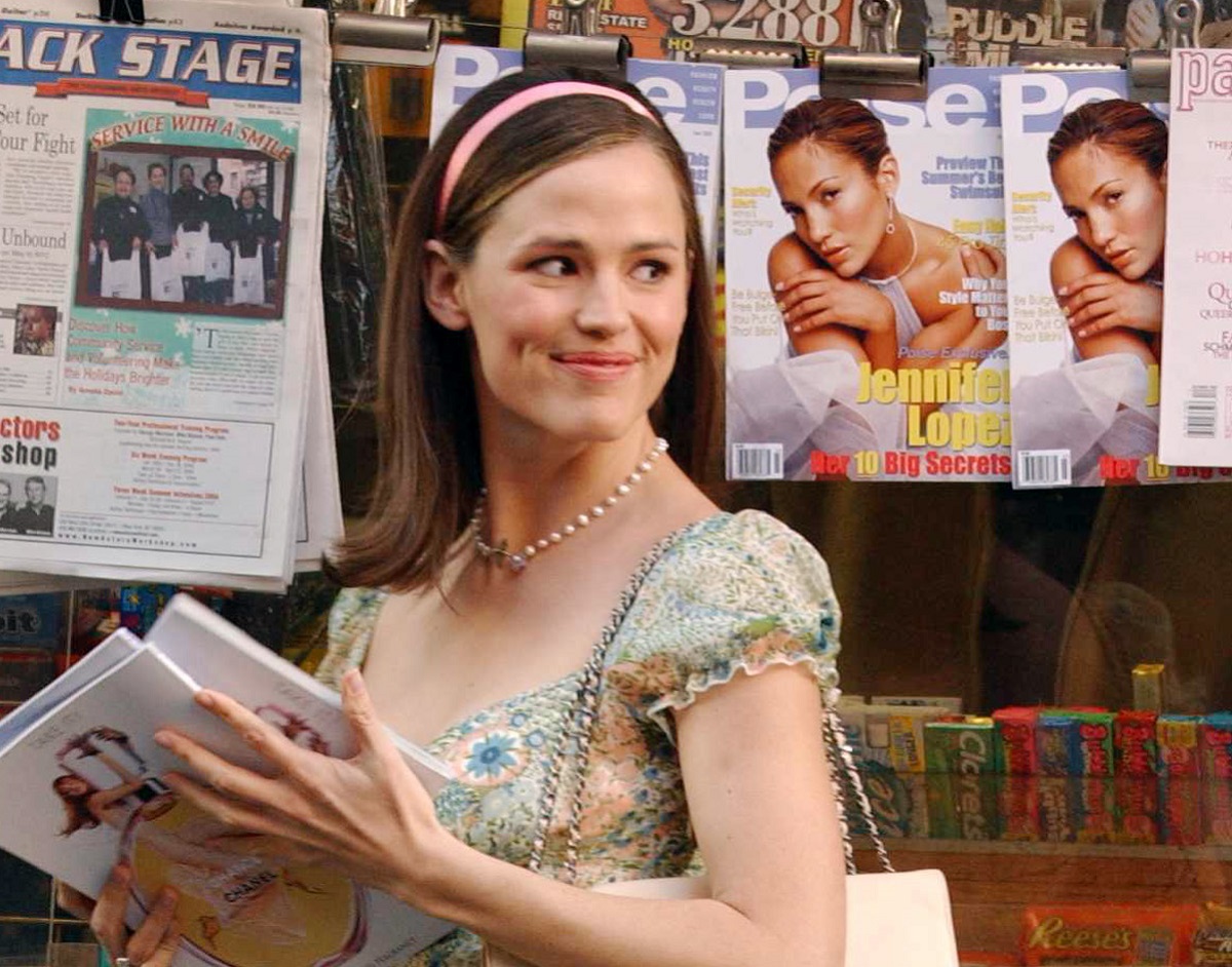 idromance's tweet photo. Jennifer Garner's Movie '13 Going on 30' Featured a Jennifer Lopez Cameo - Showbiz Cheat Sheet https://t.co/8fxdx88Fsc https://t.co/JUbzdhpFc2