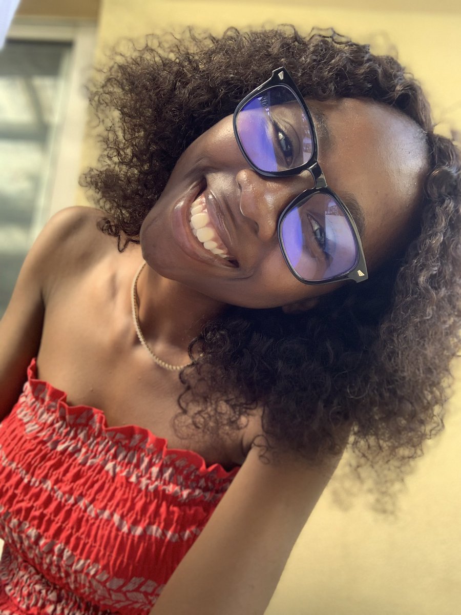halimahthebird's tweet photo. With glasses.     Or.  With face cap https://t.co/vxz9NV0Mr2