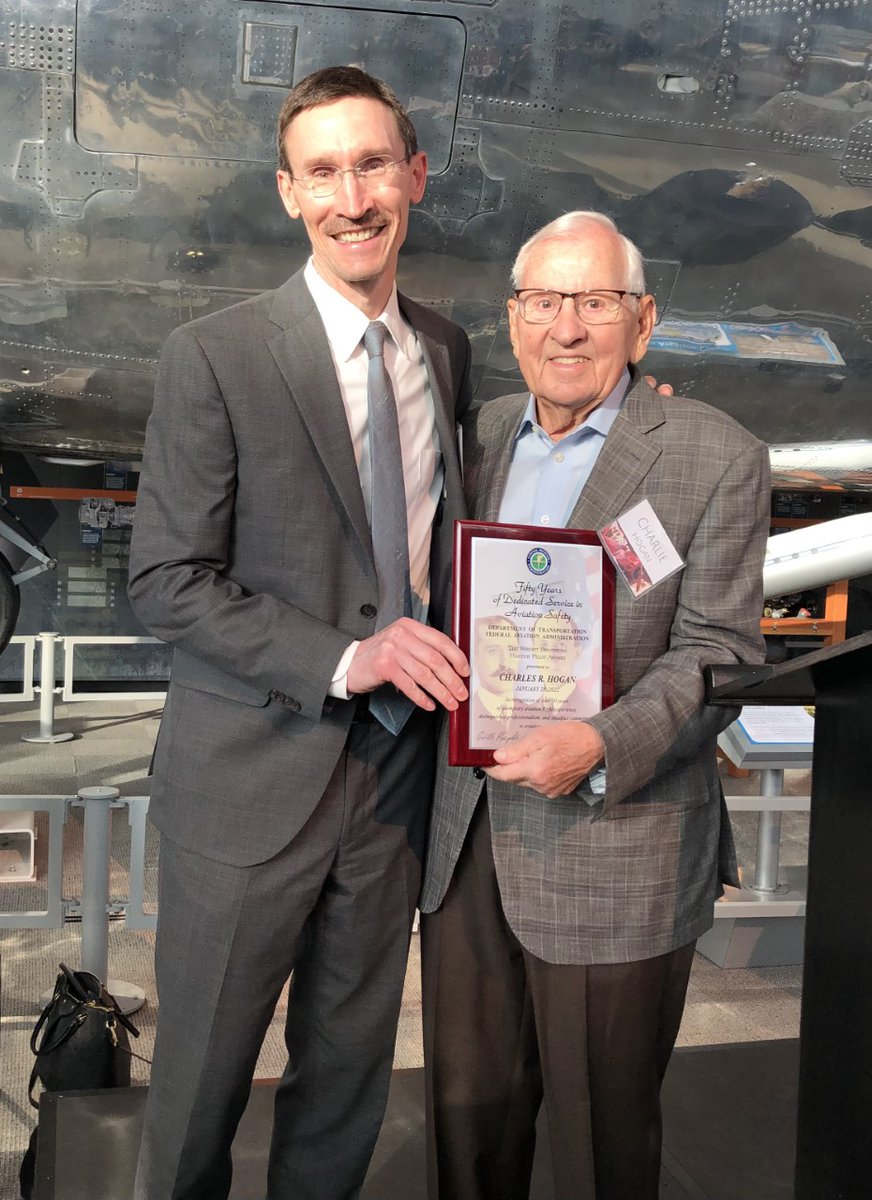 AcctingCoach's tweet photo. This is Charlie Hogan, @uwfosterschool '59. Last month he received the Wright Brothers Master Pilot Award, honoring those that log 50 years of exemplary piloting. Read about him &amp; other Foster alum pilots in @fosterbizmag.

Congratulations, Charlie! 🛩

https://t.co/IKII7vyxCp https://t.co/5l1BcYEnBa