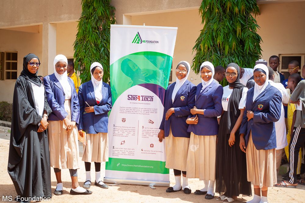 she4tech_'s tweet photo. Some pictures from our Schools outreach program under #she4tech project in Gombe

Amazing experience! We are grateful to our partners and volunteers, we remain committed &amp; focused for the girl child empowerment through mentorship

Reach for any partnership let’s do this together https://t.co/qviNuudVOk