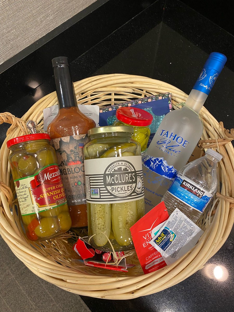 jenmooreKY's tweet photo. The basket I won in the AD2 raffle @AAFNational is so on brand for me 😂 #AAF #ADMERICA #ADMERICA2022 https://t.co/l21f2A16Fe